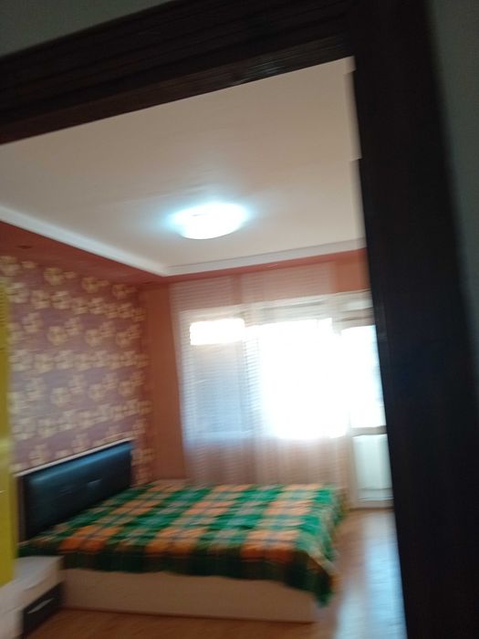 Дава се под наем Четиристаен апартамент в Бургас, Победа - 86 кв.м за 204 € - Снимка #2