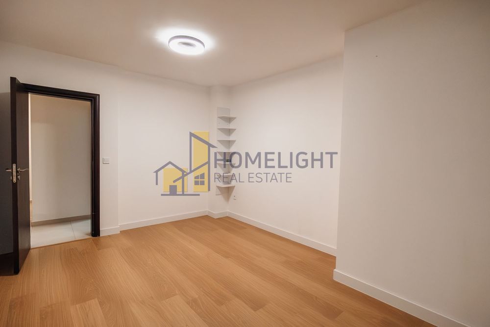 Дава се под наем Тристаен апартамент в София, Павлово - 150 кв.м за 1075 € - Снимка #8