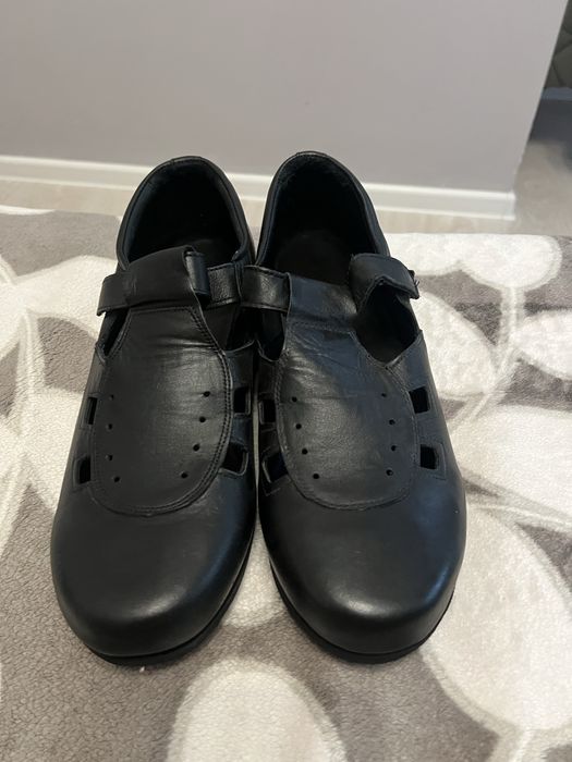 Чернык туфли классические