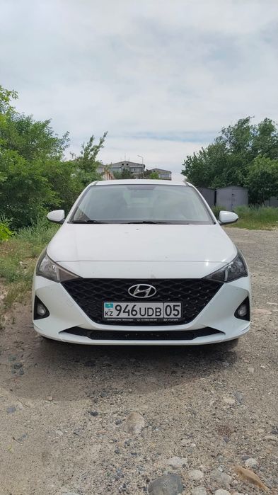 Продам машину хюндай аксент механика