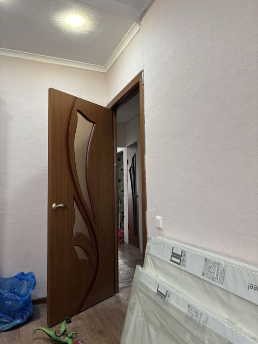 Поодам межкомнатные двери