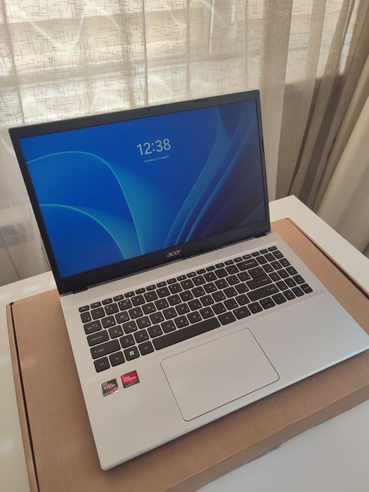 Ноутбук Acer в отличном состоянии!
