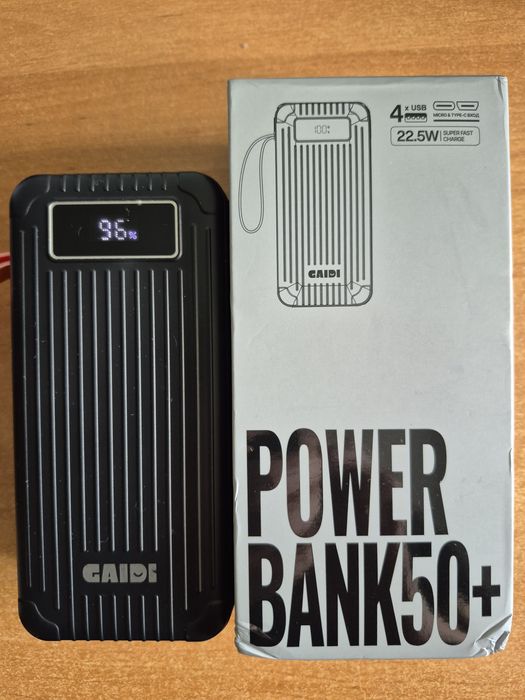 Продам Пауэрбанк. Мощность 50 000  mAh. Состояние нового.