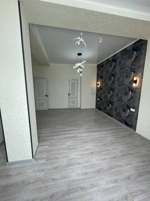 Продаю свою  новостройку Юнусобаде