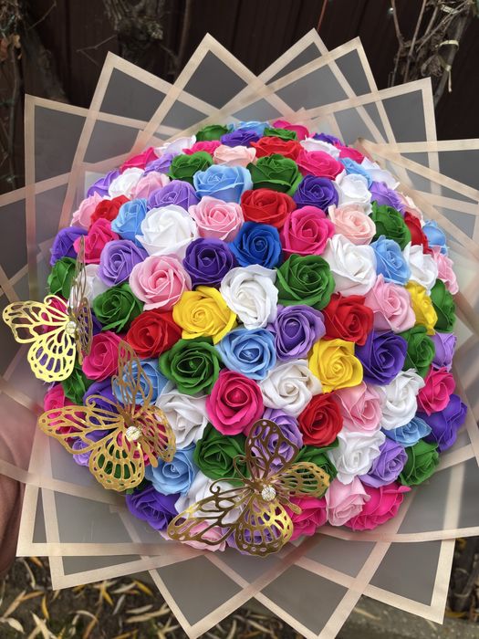 Buchete 101 trandafiri