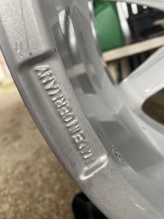 18 цола 5 х 112 мм Мерцедес , Фолксваген , Ауди , Шкода , VW