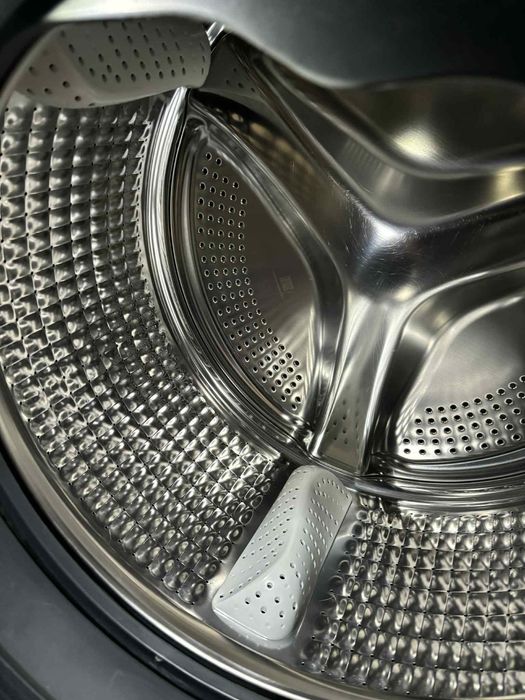 Пералня със сушилня Haier