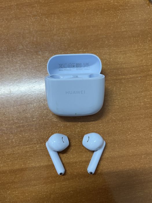 Iphone 13 128gb 87% с наушником HUAWEI