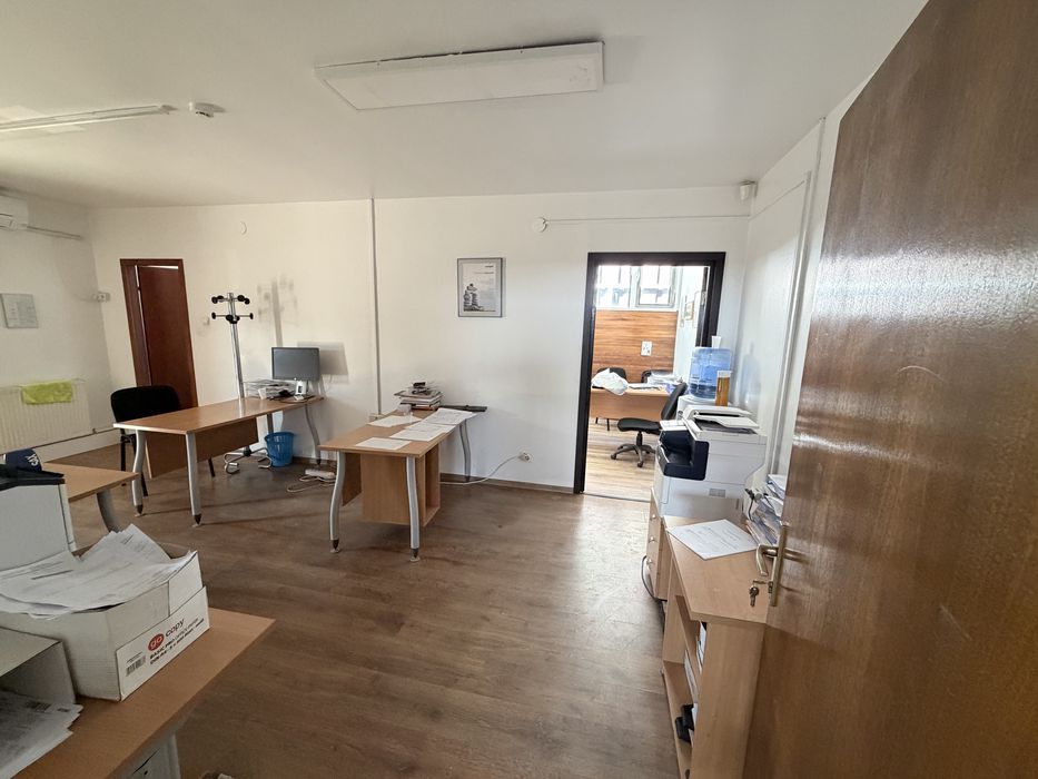 Hală 450 mp + Curte Betonată 1.400 mp | Acces TIR | Birouri | Lângă Dedeman Vaslui
