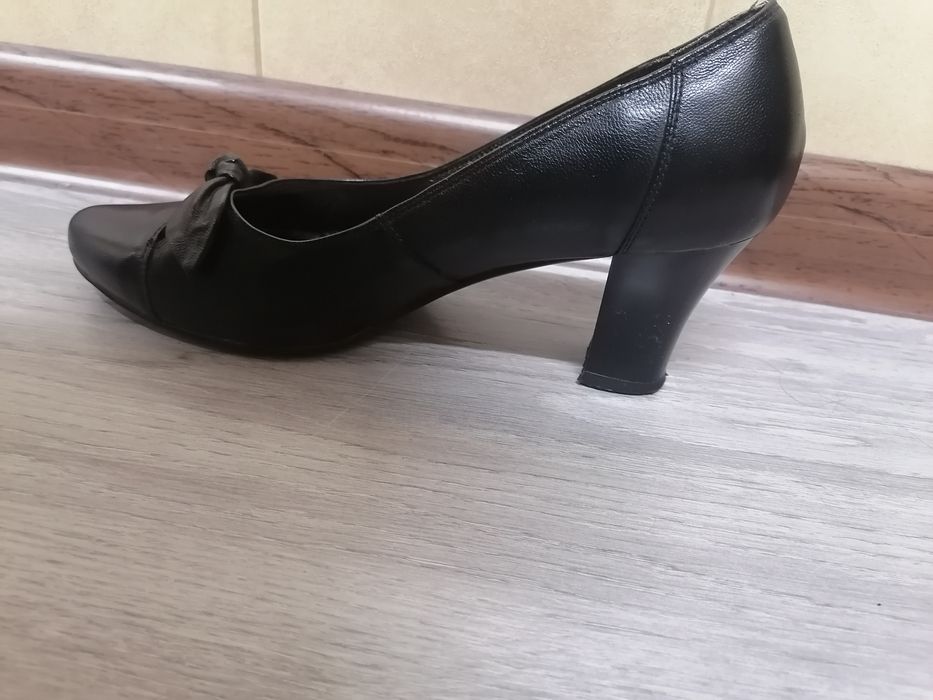 Туфли кожаные б/у 38 размер