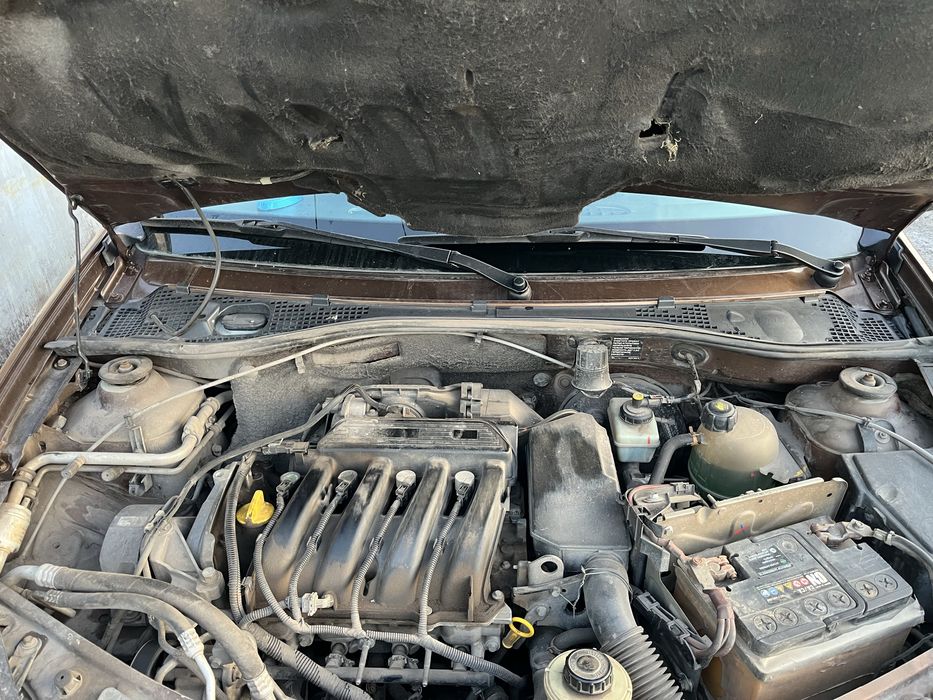 Рено Сандеро 2014 год