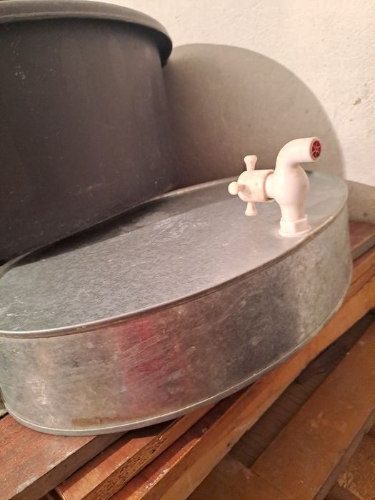 Рукомойник продам