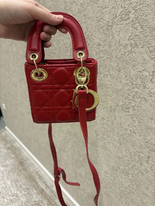 Sumka dior qizil