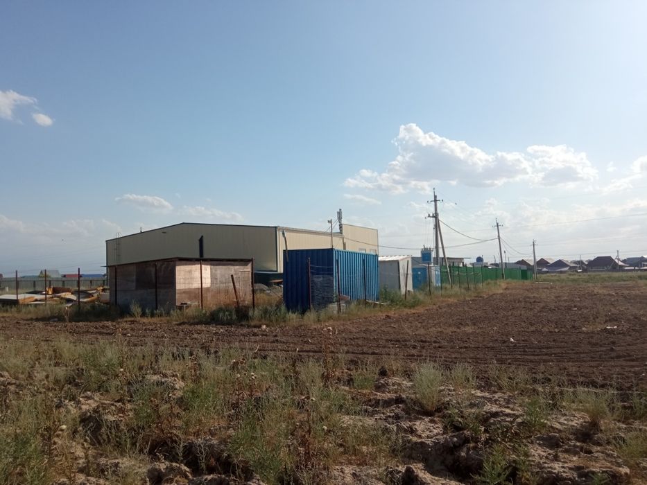 Продам 4га земли в поселке Исаево