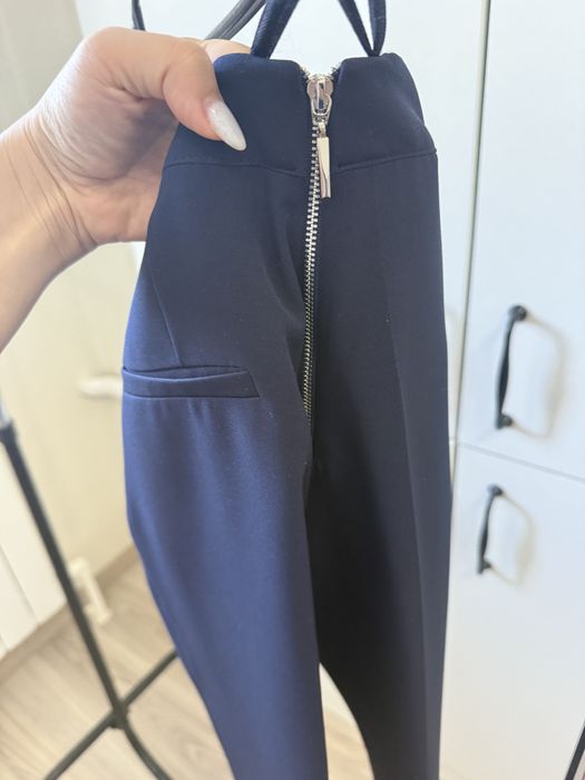 Костюм брючный женский