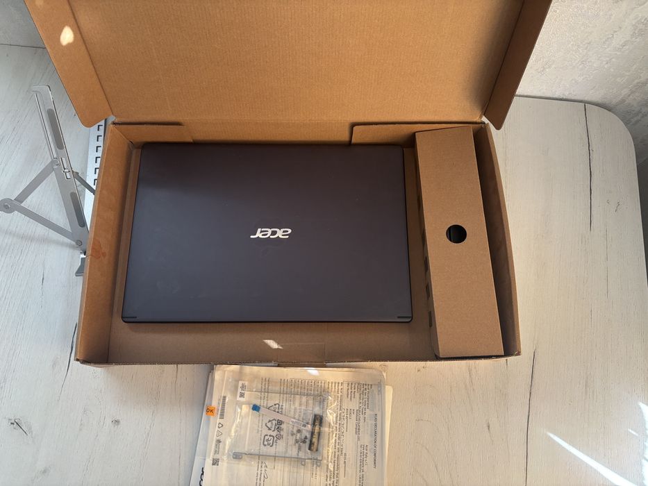 Ноутбук acer aspire5