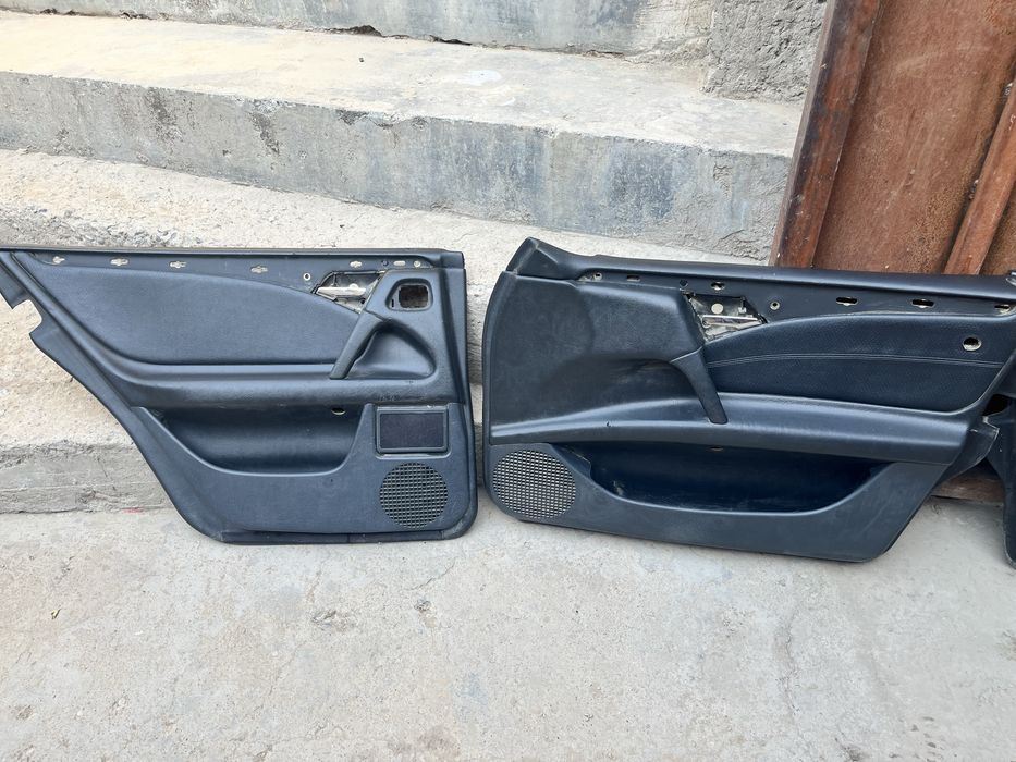 Запчасти на Mercedes