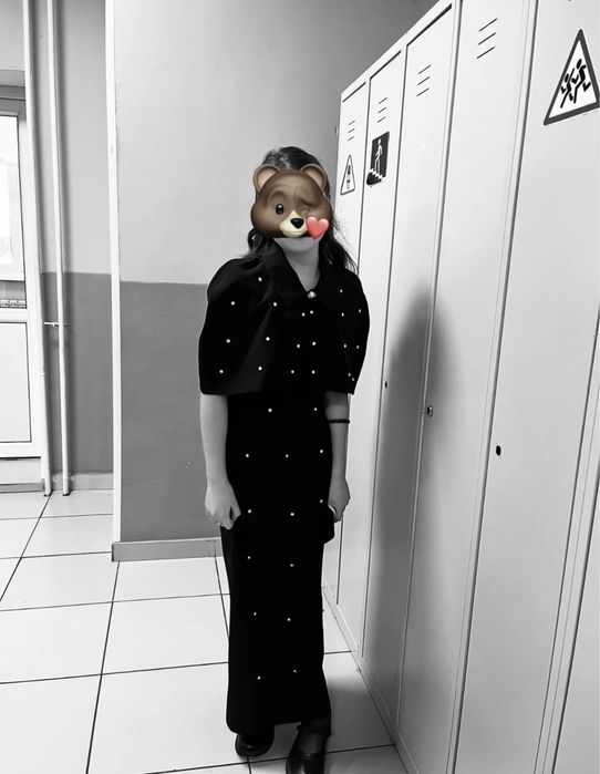 Черное вечернее платье