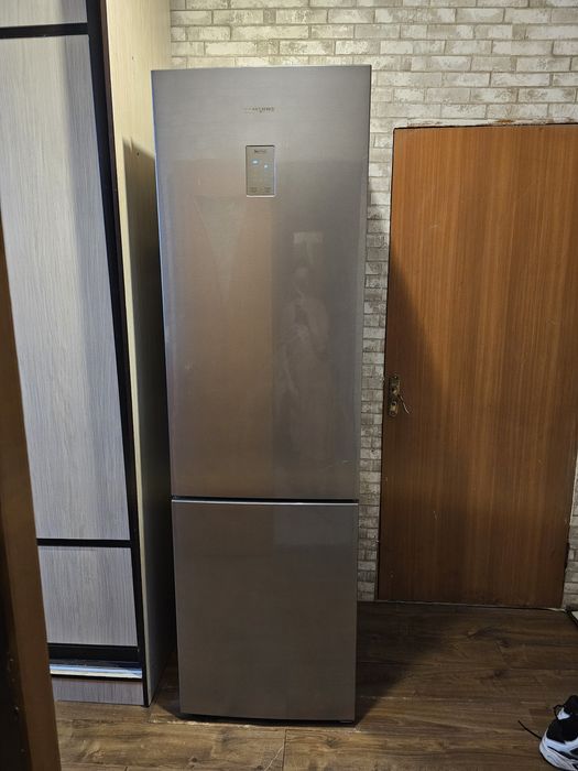 Холодильник Samsung No Frost