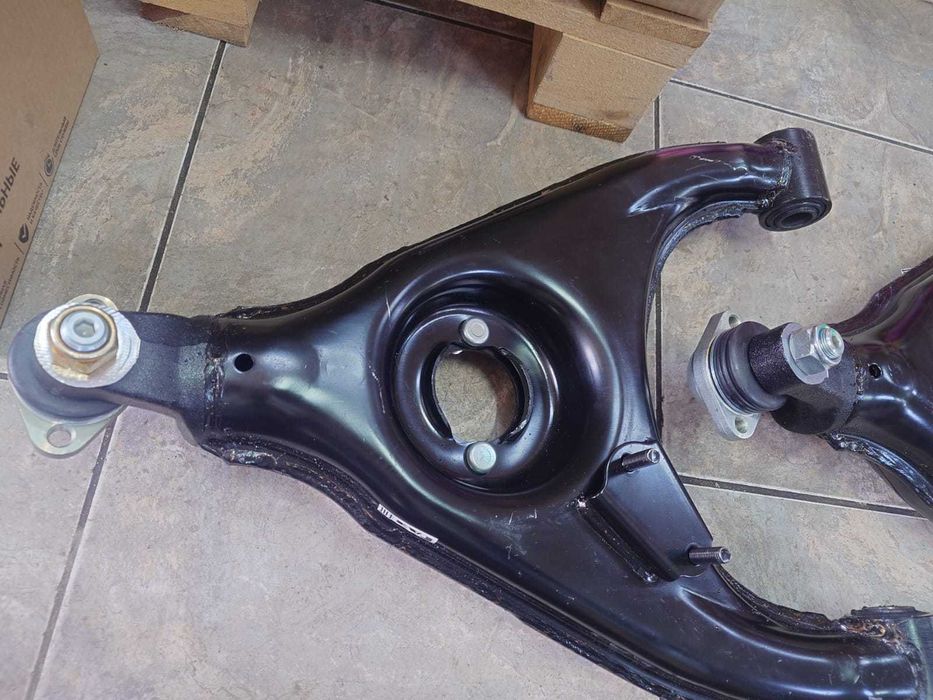 Рычаг подвески Газель Некст нижний в сборе правый/левый