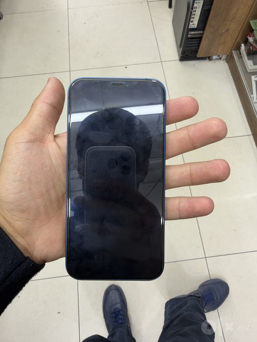 Iphone 12  holati yaxshi