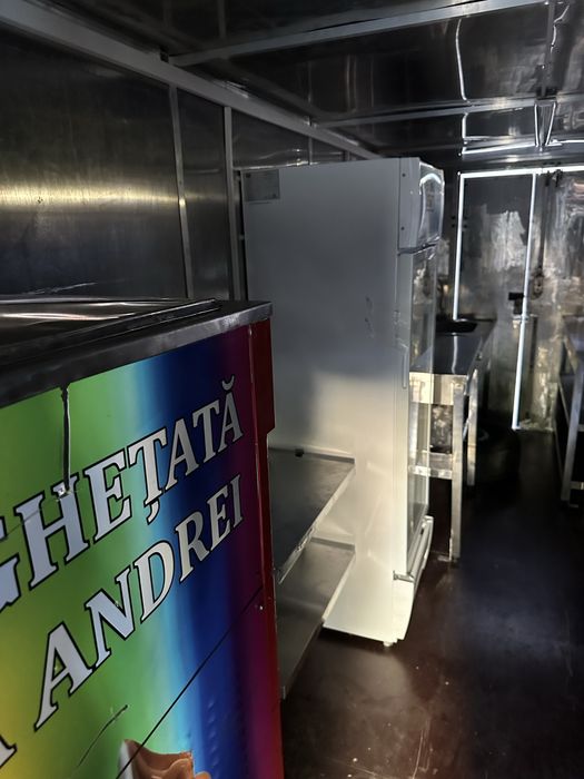 Vand Auto fast food complet echipat