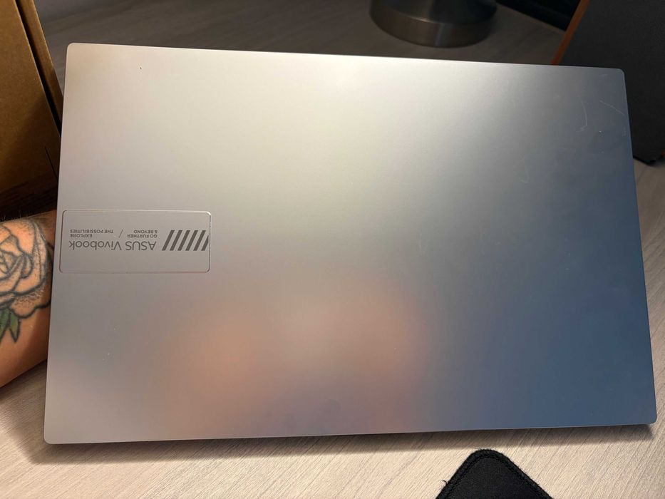 Laptop ASUS Vivobook Go 15 E1504FA | Ryzen 5 7520U | 16 GB RAM | SSD 512 GB impecabil!