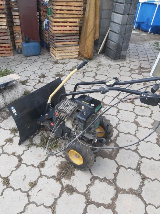 Мотоблок новый продам