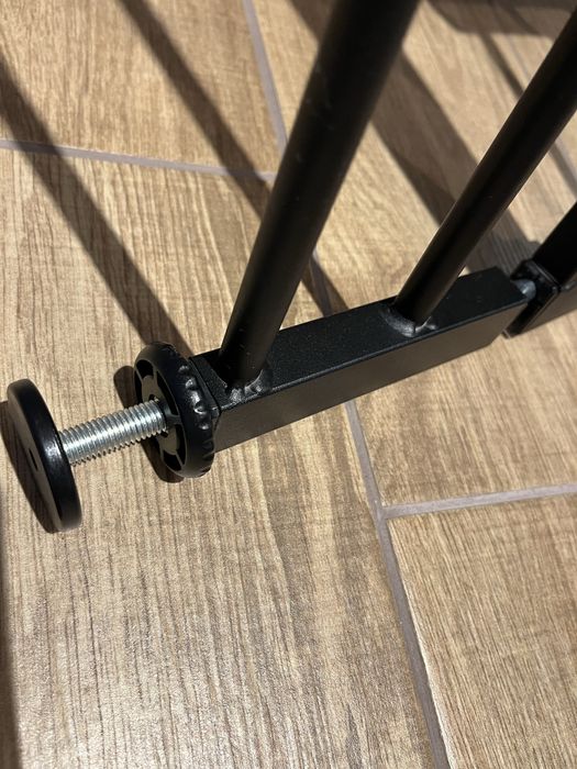 Poarta siguranta 3 bucati  (90-96cm si 2 x 82-90cm)