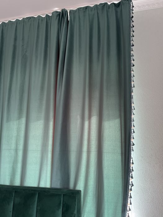 Продаю штор 7000