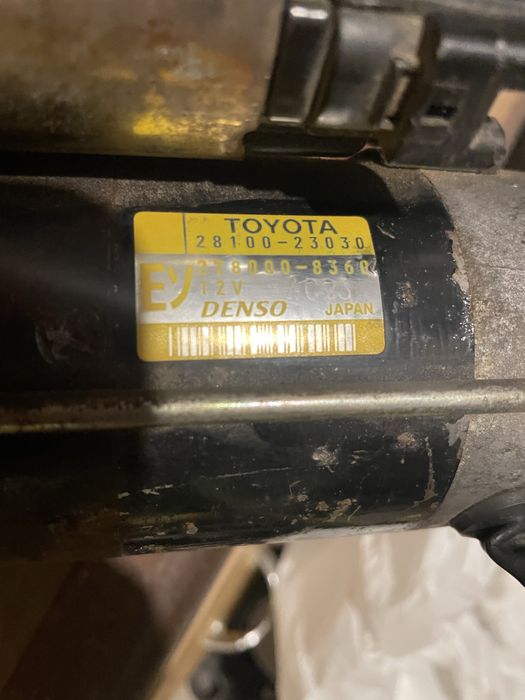 Стартер за Тойота корола 2004