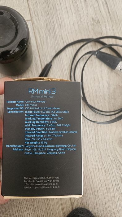 Hub inteligent BroadLink RM3 Mini, control IR