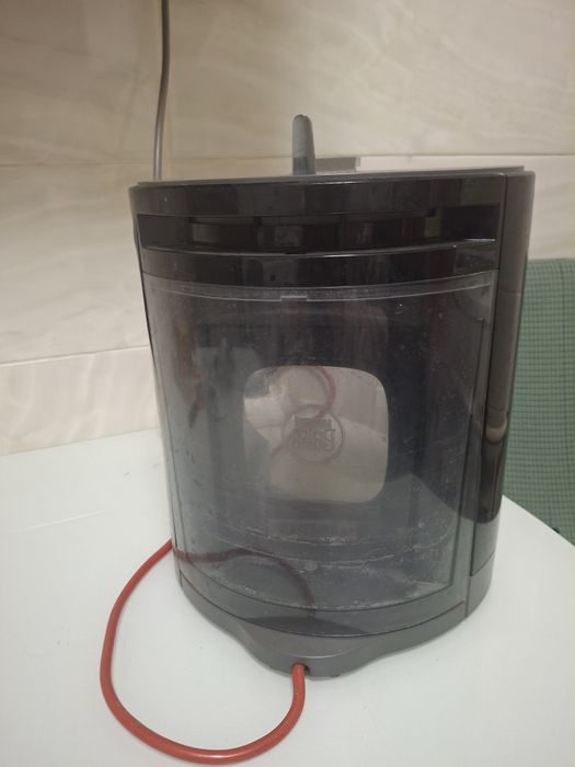 Кофемашина Dolce gusto krups.      .