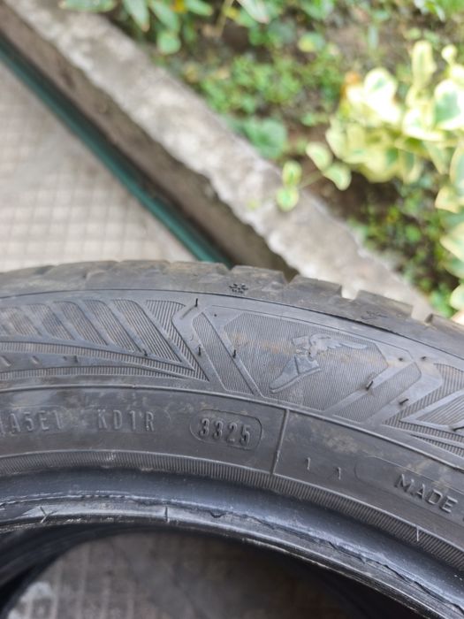 Всесезонни гуми Goodyear Vector 4 Seasons 205/55/17