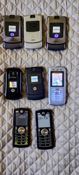 Încărcător original & telefoane Motorola