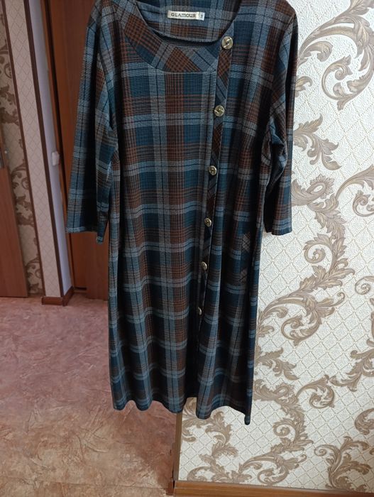 Продам женскую одежду