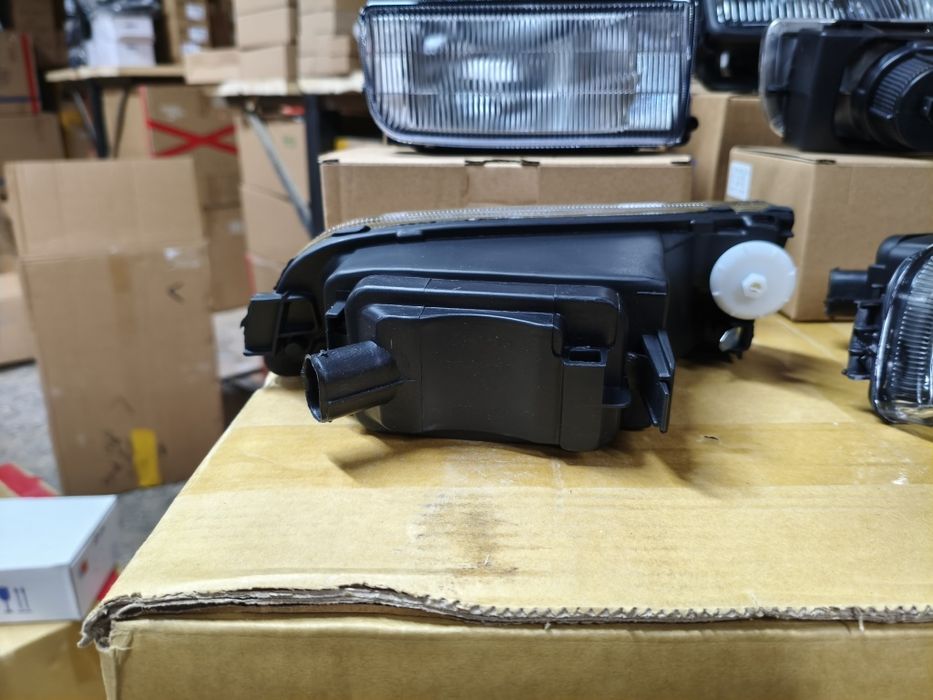 Туманки на БМВ Е34 Е36 Е38 BMW E34 E36 E38