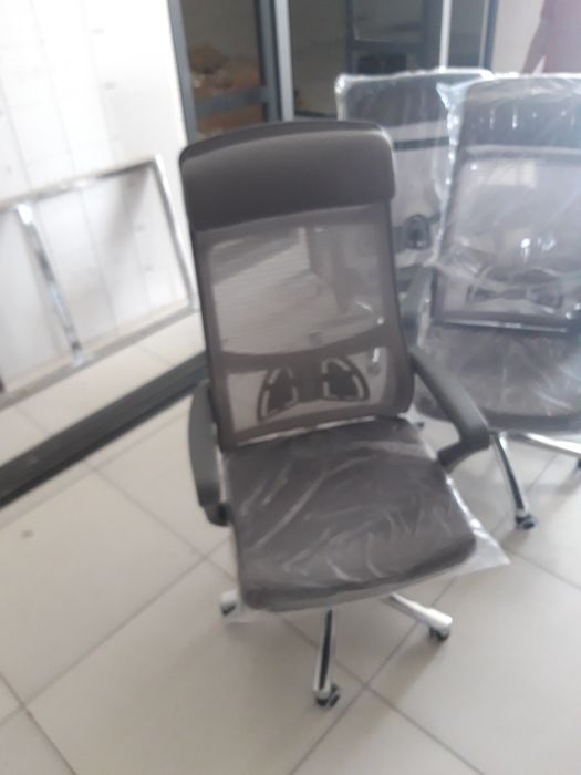 Kreslo ofis uchun