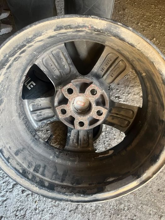 Диск от CAMRY 25