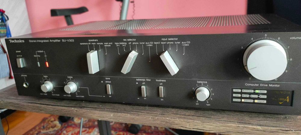 Technics SU -V303