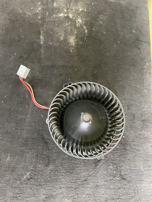 Ventilator Habitaclu Opel Meriva B Pret 200 lei