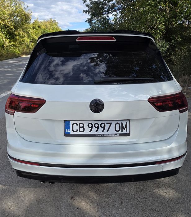 VW Tiguan R-Line 4Motion Full