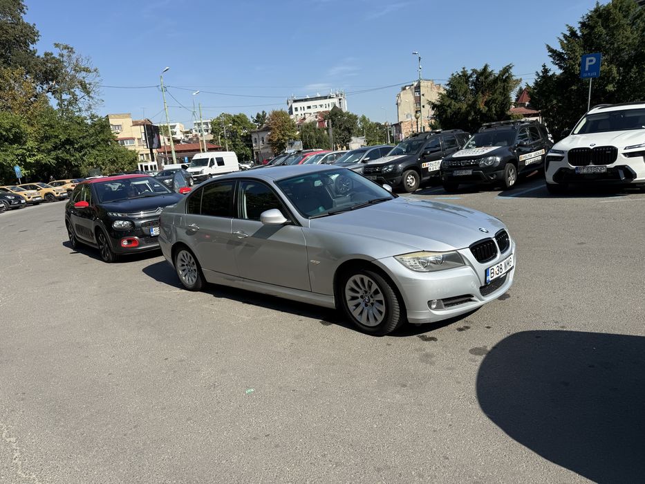 BMW 3 Series 2011 — imagine 5