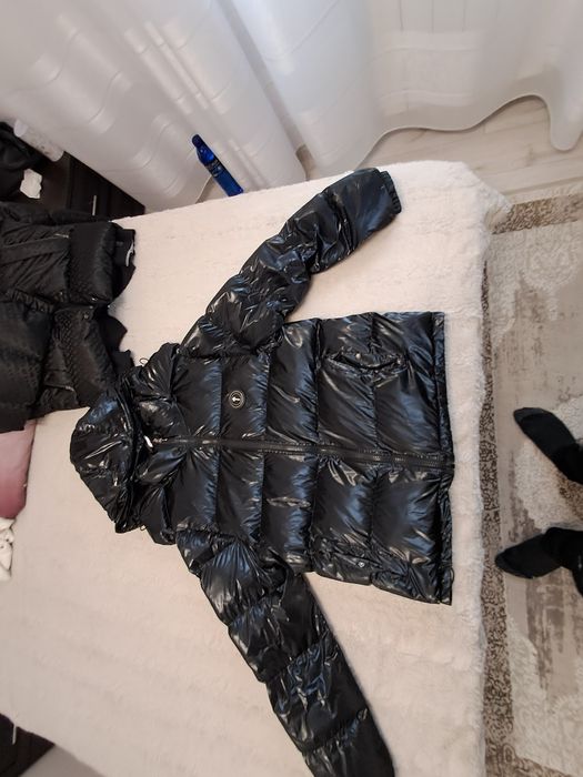 Vand geaca trap star originala