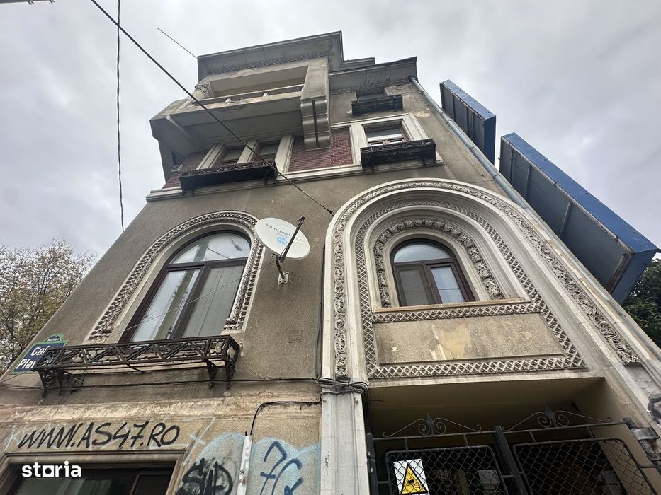 Garsonierǎ la câteva minute de metrou Eroilor