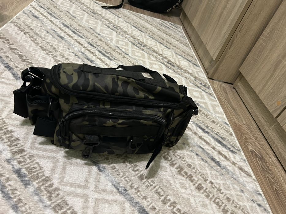 Продавам чанта за риболов