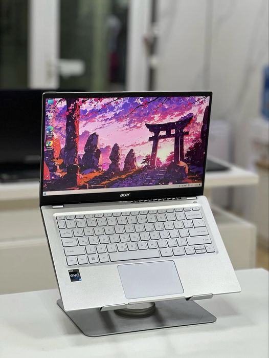 Ультрабук Acer SWIFT | 3K дисплей