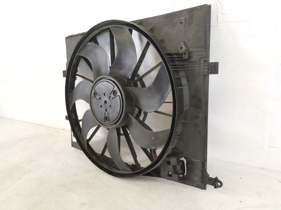 Вентилатор за охлаждане на радиатор Мерцедес-Бенц / Mercedes-Benz S-Cl