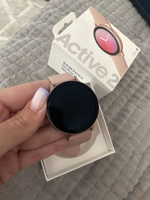 Смарт-часы Galaxy Watch Active2