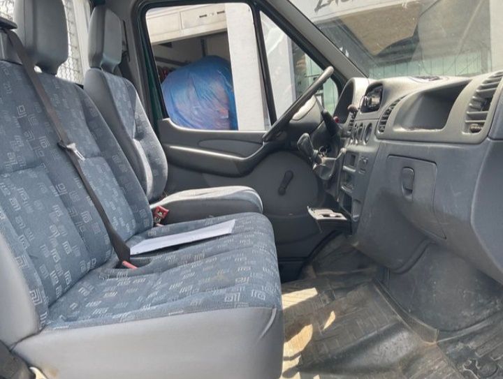 Мерцедес Бенц Спринтер2.2 cdi
 Нов